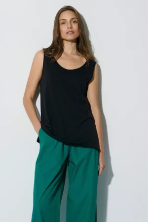 BLUSA SIN MANGAS