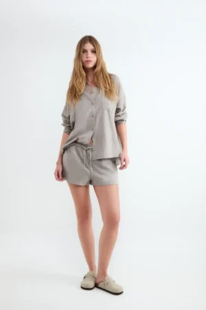PANTALON CORTO BASICO
