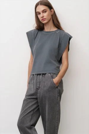 CAMISETA GRIS STRASS