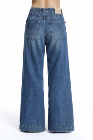PANTALON VAQUERO TACHAS