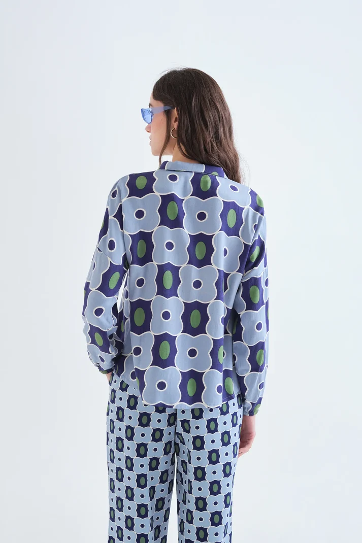 CAMISA CON ESTAMPADO INVERNESS - Imagen 3