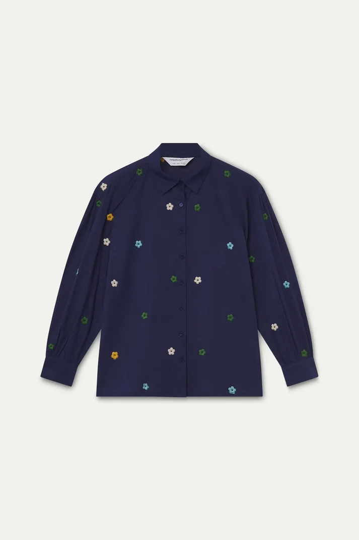 CAMISA 100% ALGODON AZUL MARINO CON BORDADO FLORES - Imagen 6